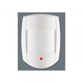 Detector de mişcare QUAD PARADOX procesare digitală şi analizăautomatăa semnalelor primite de la elementul de detecţie în analiz